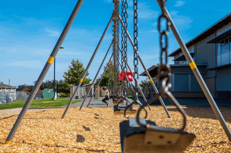 WA schools resort to bans on playground games and sport to combat early student drop-offs