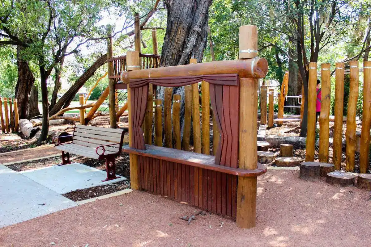 Subiaco Theatre Gardens puppet theatre