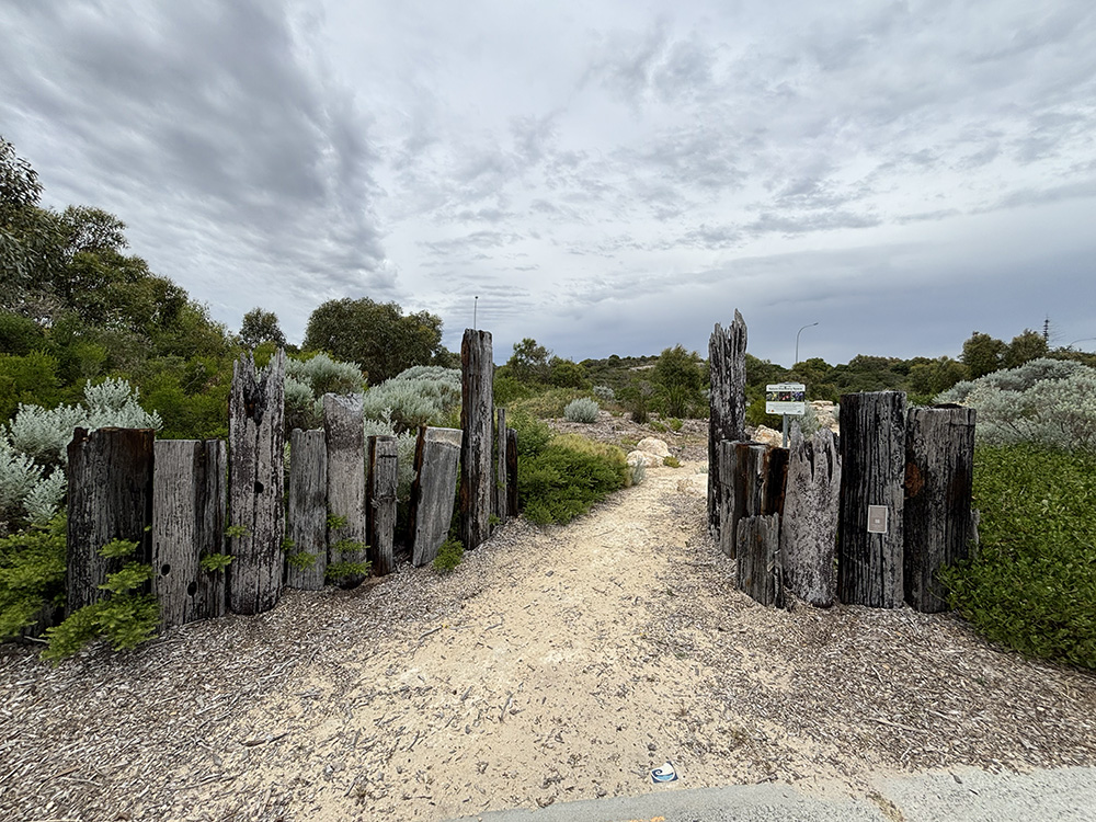 Cottesloe Nature Discovery Space_entry