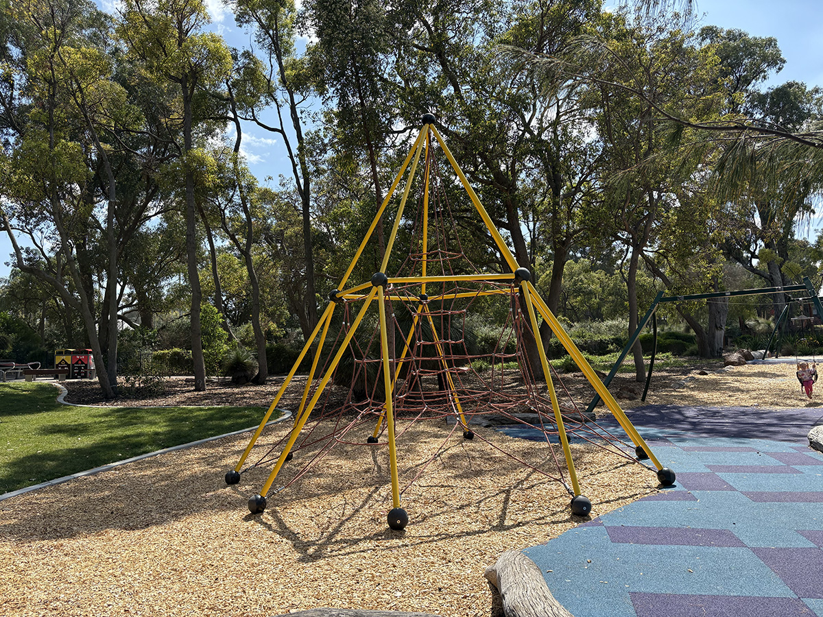 Kwinana Adventure Park climbing equipment