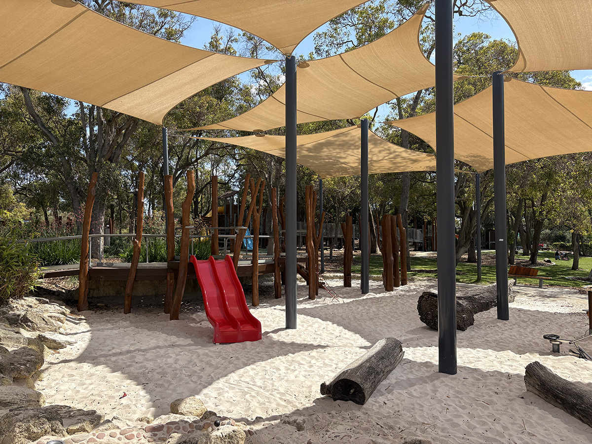 Kwinana Adventure Park sand play