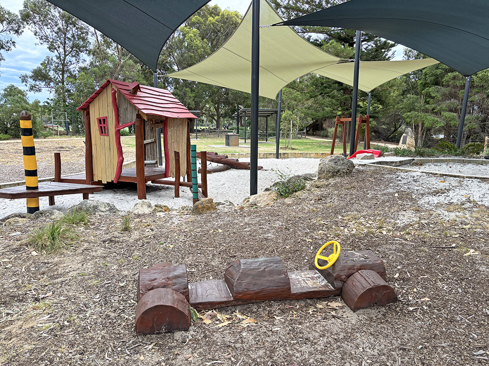 Lake Claremont Nature Playground imaginative play