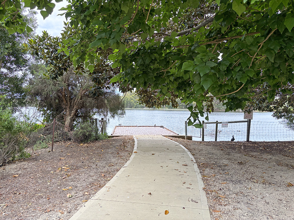 Lake Claremont Nature Playground pathway