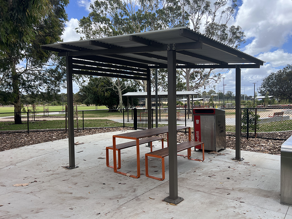 Maniana Park Playground picnic tables