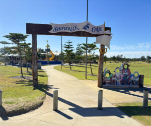 Shipwreck Cove Golden Bay