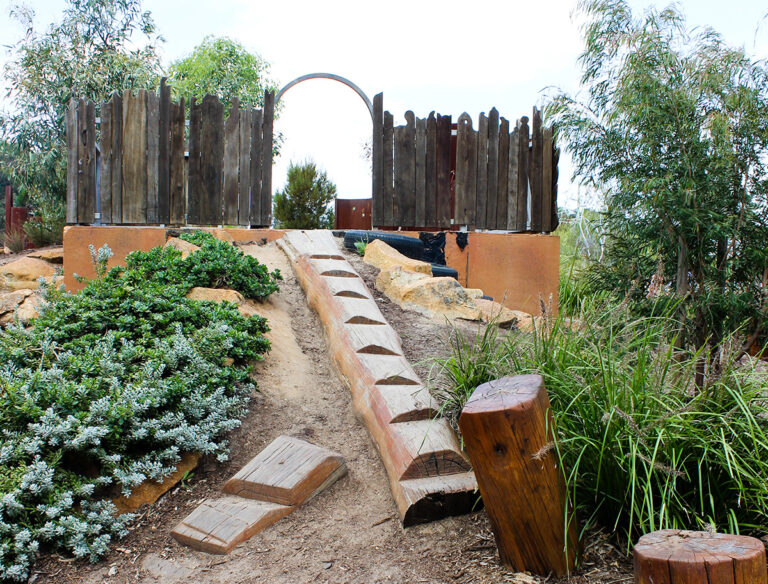 Woodbridge Riverside Park-log step to platform
