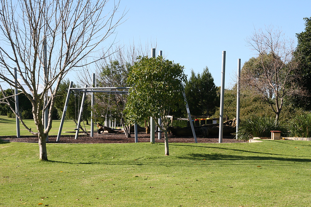 Booyeembara Park playground