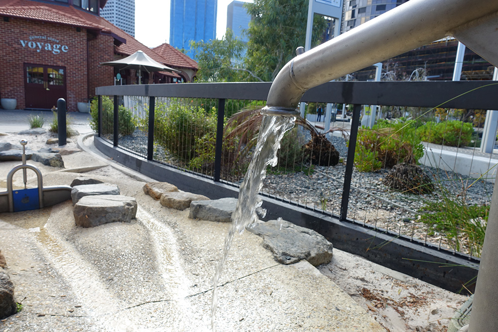 Island Playground Elizabeth Quay water play