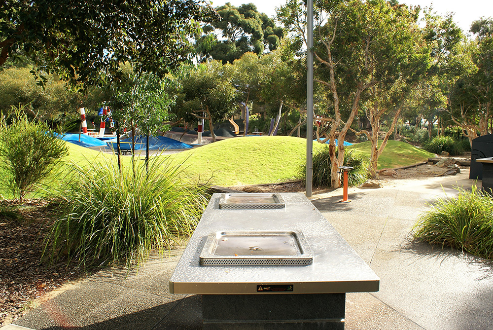 Kadidjiny Park BBQ area