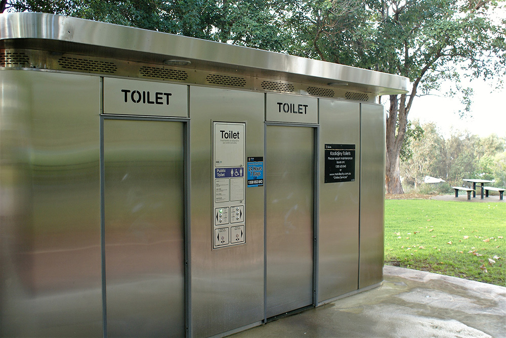 Kadidjiny Park toilets