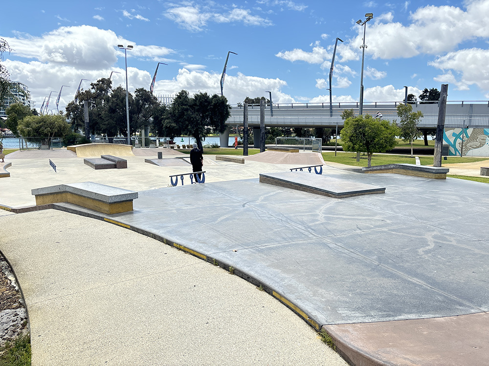 Mandurah Skate Park Halls at Head