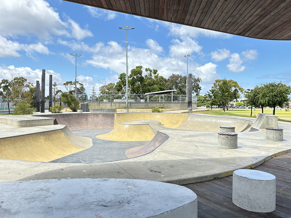Mandurah Skate Park at Koolaanga Waabiny Halls Head