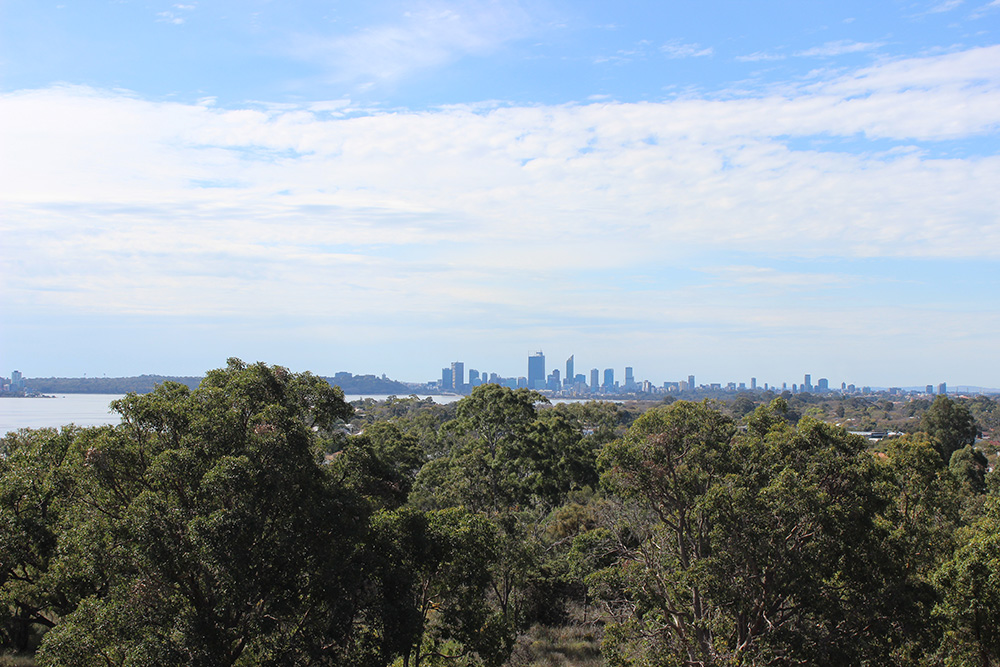 Yagan Mia Wireless Hill_view 1