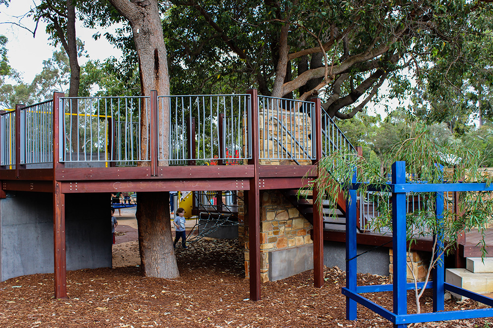 Yokine Playground-platforms