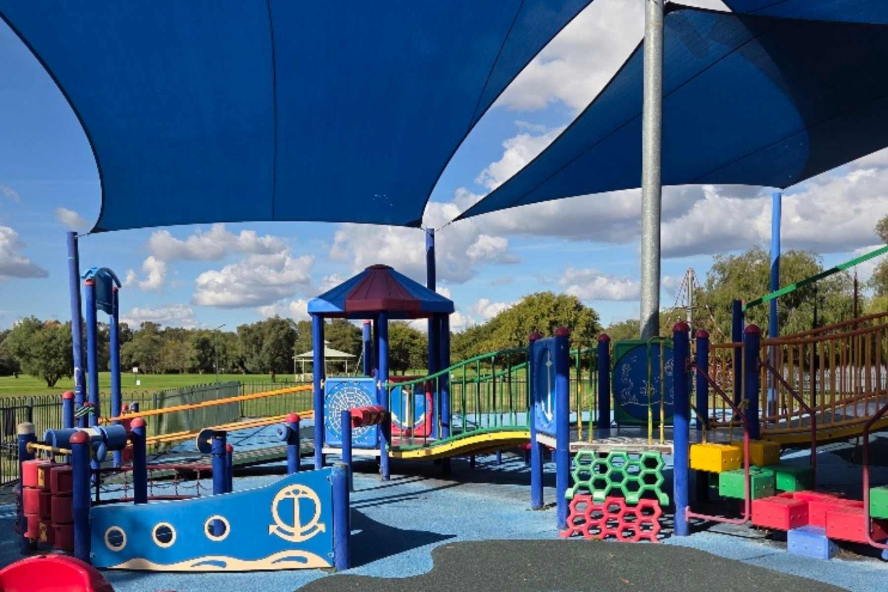 Riverside Gardens Playground