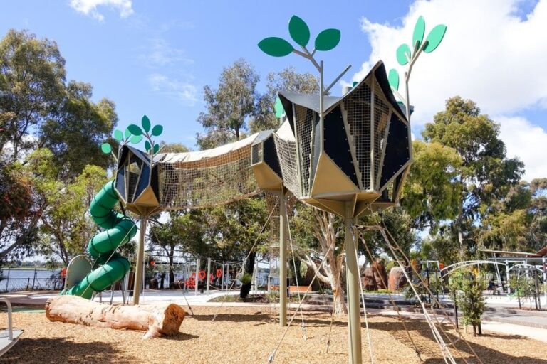 Bibra Lake Playground Overview